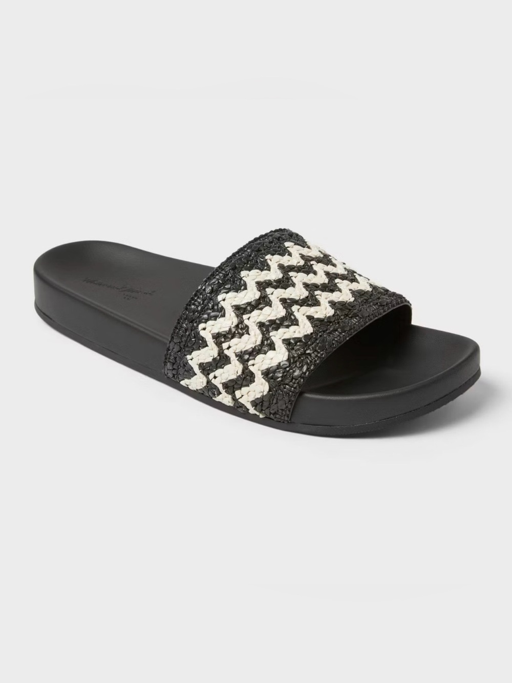 Universal Thread Chloe Raffia Footbed Slide
Sandals NWT